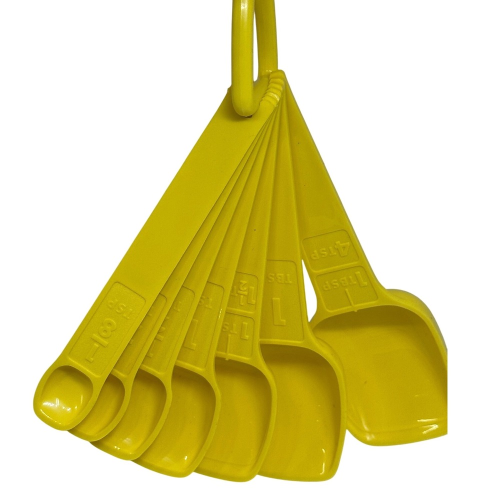VTG Tupperware Measuring Spoons Yellow Retro Kitchen Baking Tool Set 6pc D-Ring